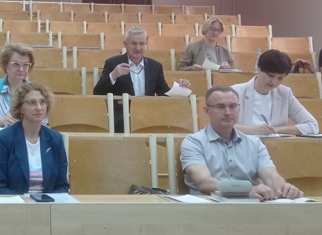 Актуальные вопросы административного права рассмотрели  на обучающих курсах для адвокатов