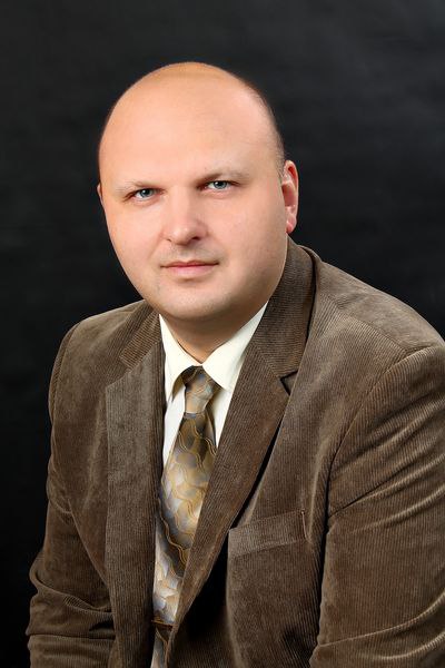 Власов  Эдуард  Владимирович