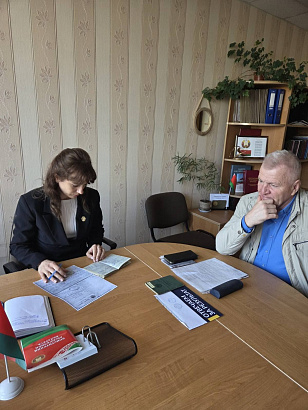Акцию ко Дню Конституции провели сегодня адвокаты Беларуси